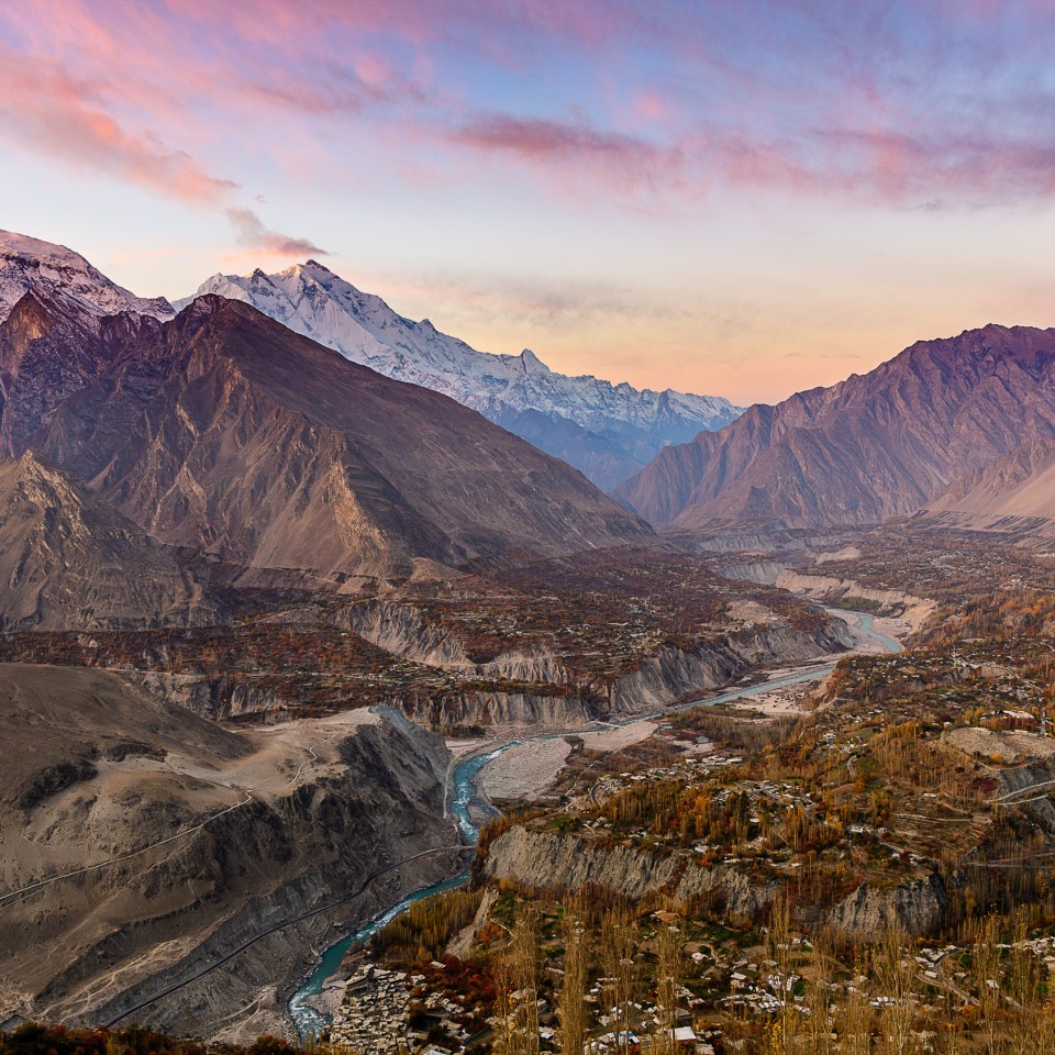 Nanga Parbat Umrundung mit Abstecher ins Hunza-Tal